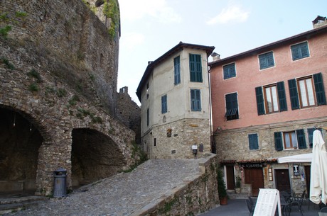 Apricale