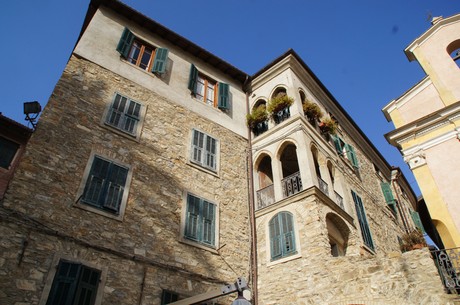 Apricale