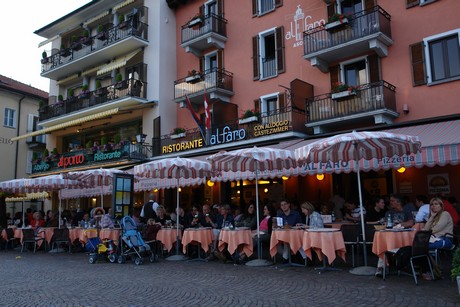 ascona-am-abend