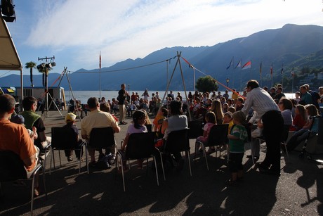 ascona-strassen-kuenstler-festival