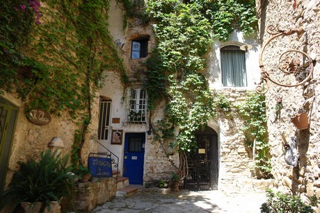 bussana-vecchia