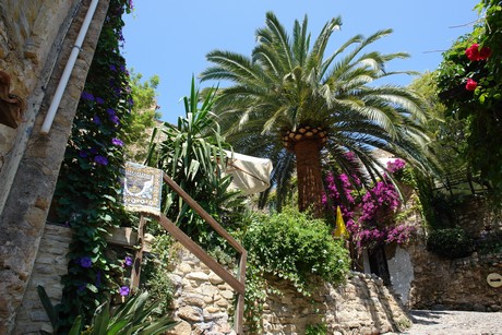 bussana-vecchia