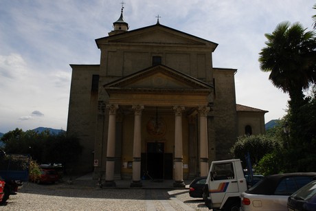 cannero-riviera-kirche