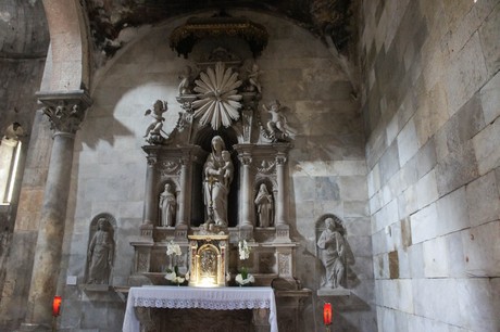 carrara
