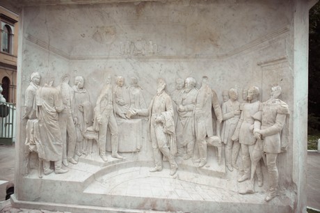 carrara