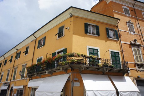 carrara