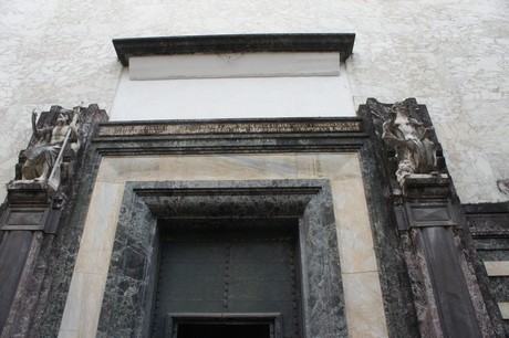 Chiavari
