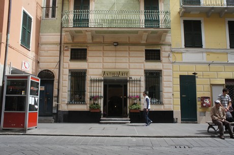 Chiavari