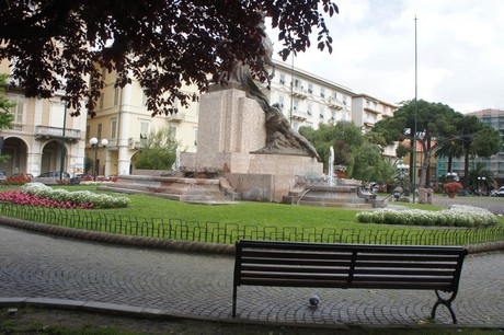 Chiavari