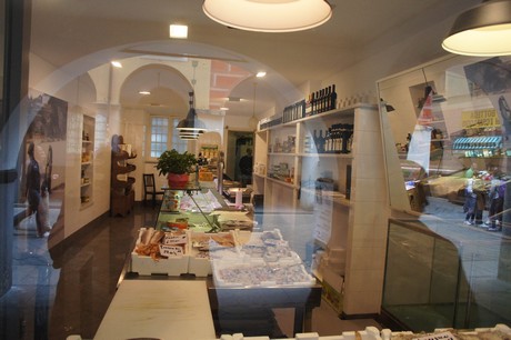 Chiavari