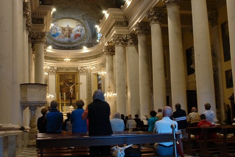 diano-marina-kirche