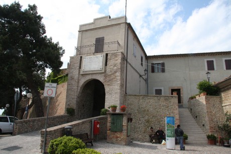 fiorenzuola-di-focara