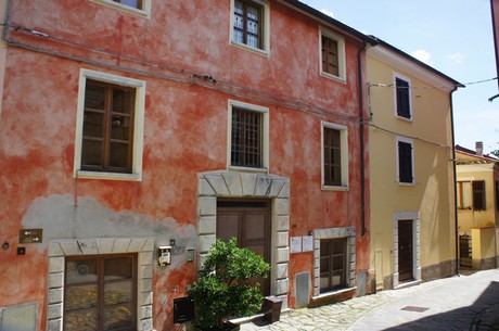 Fosdinovo