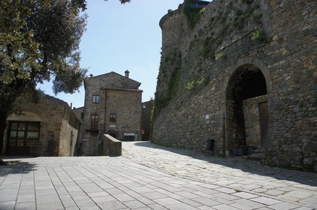 Fosdinovo