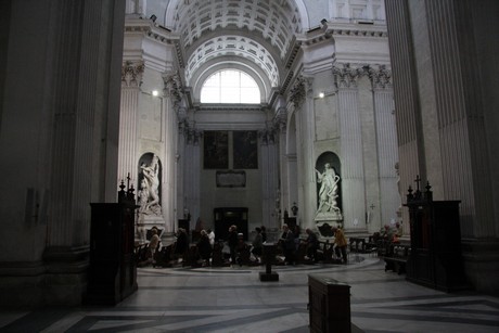 basilica