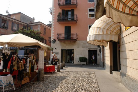flohmarkt