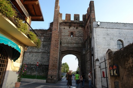 lazise