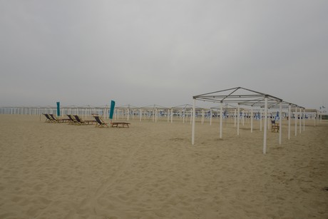 lido-di-camaiore-strand