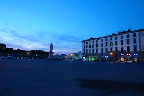 livorno-nacht