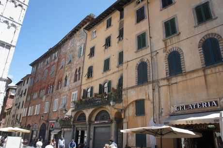 lucca