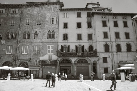 lucca