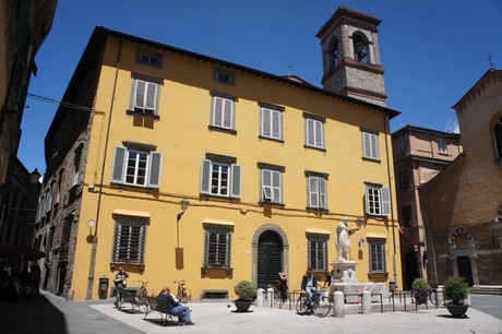 lucca