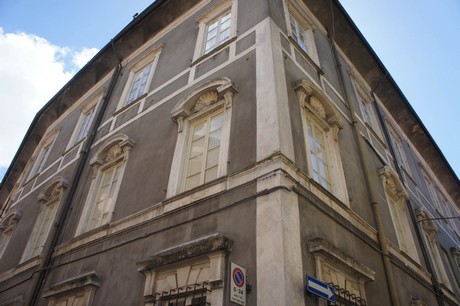 lucca