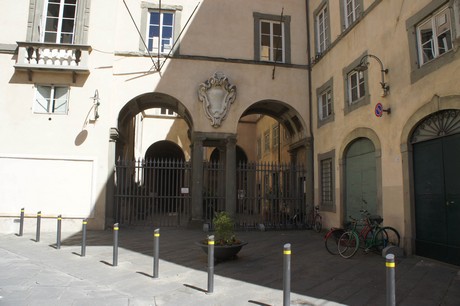 lucca
