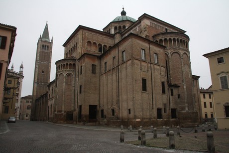 parma-dom