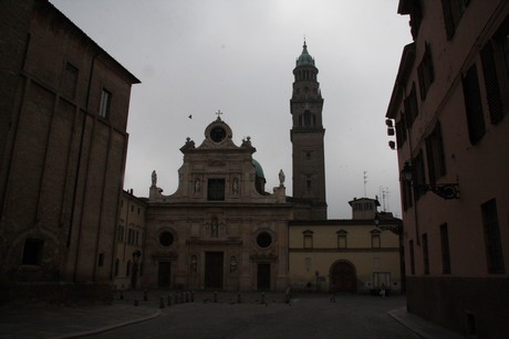 parma-dom