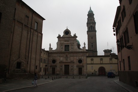 parma-dom