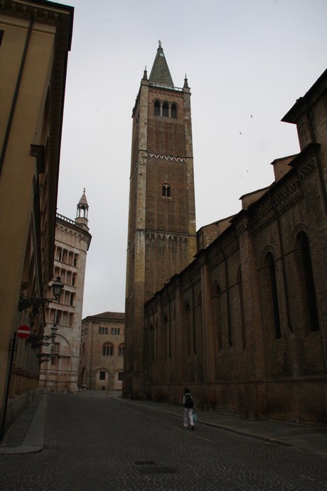 parma-dom