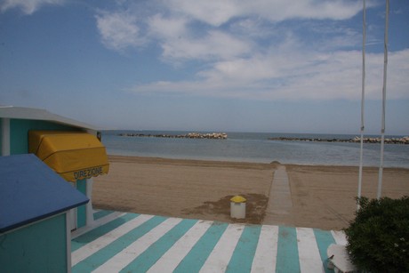 pesaro-strand