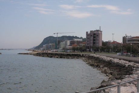 pesaro-strand