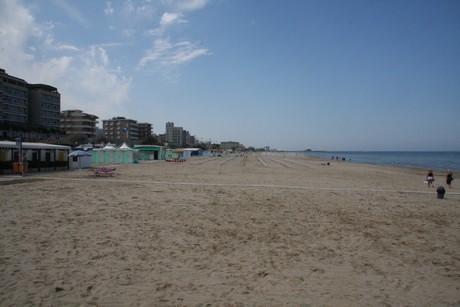 pesaro-strand