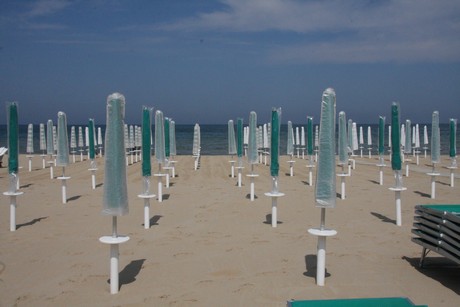 pesaro-strand