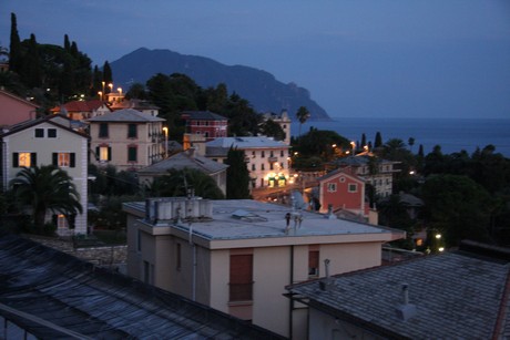 pieve-ligure-abend