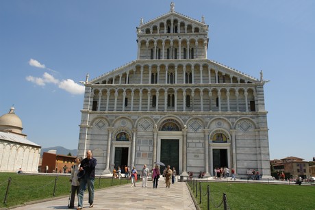 piazza-dei-miracoli