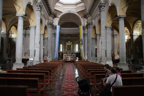 basilika-san-maria-in-porto