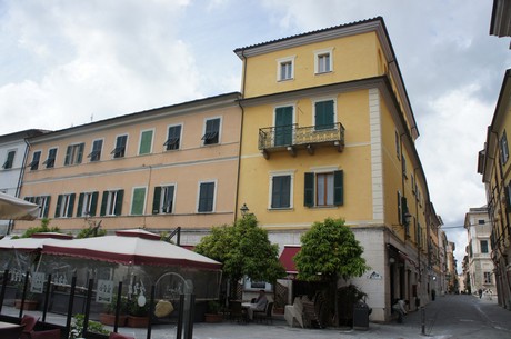 sarzana