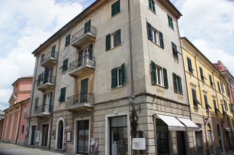 sarzana