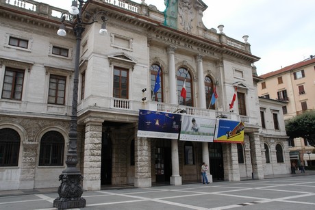 rathaus