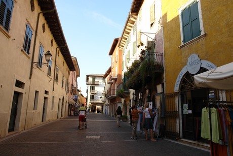 torri-del-benaco