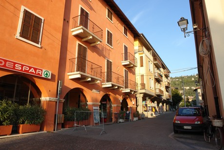 torri-del-benaco