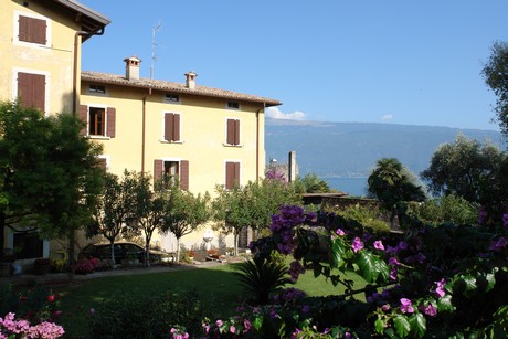 villa